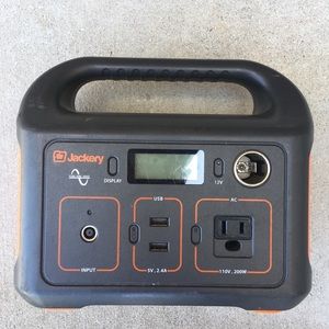 Jackery 240 power bank with Sine Wave technology